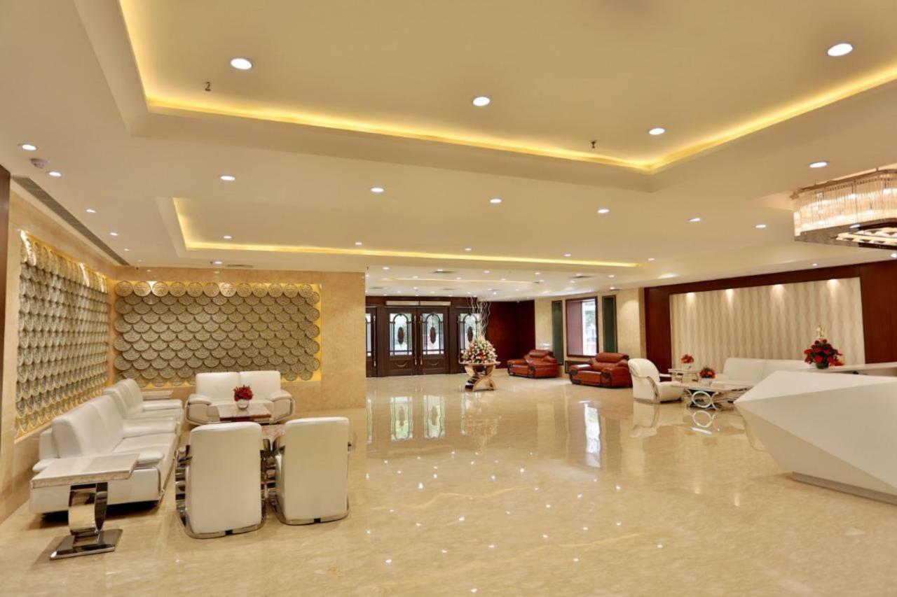Royal Imperio Otel Faridabad Dış mekan fotoğraf