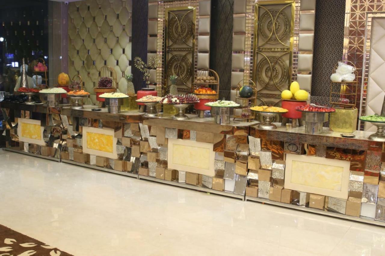 Royal Imperio Otel Faridabad Dış mekan fotoğraf